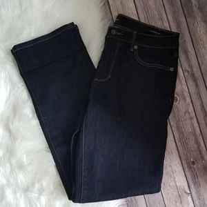 NWT Banana Republic Mid Rise Girlfriend Jeans